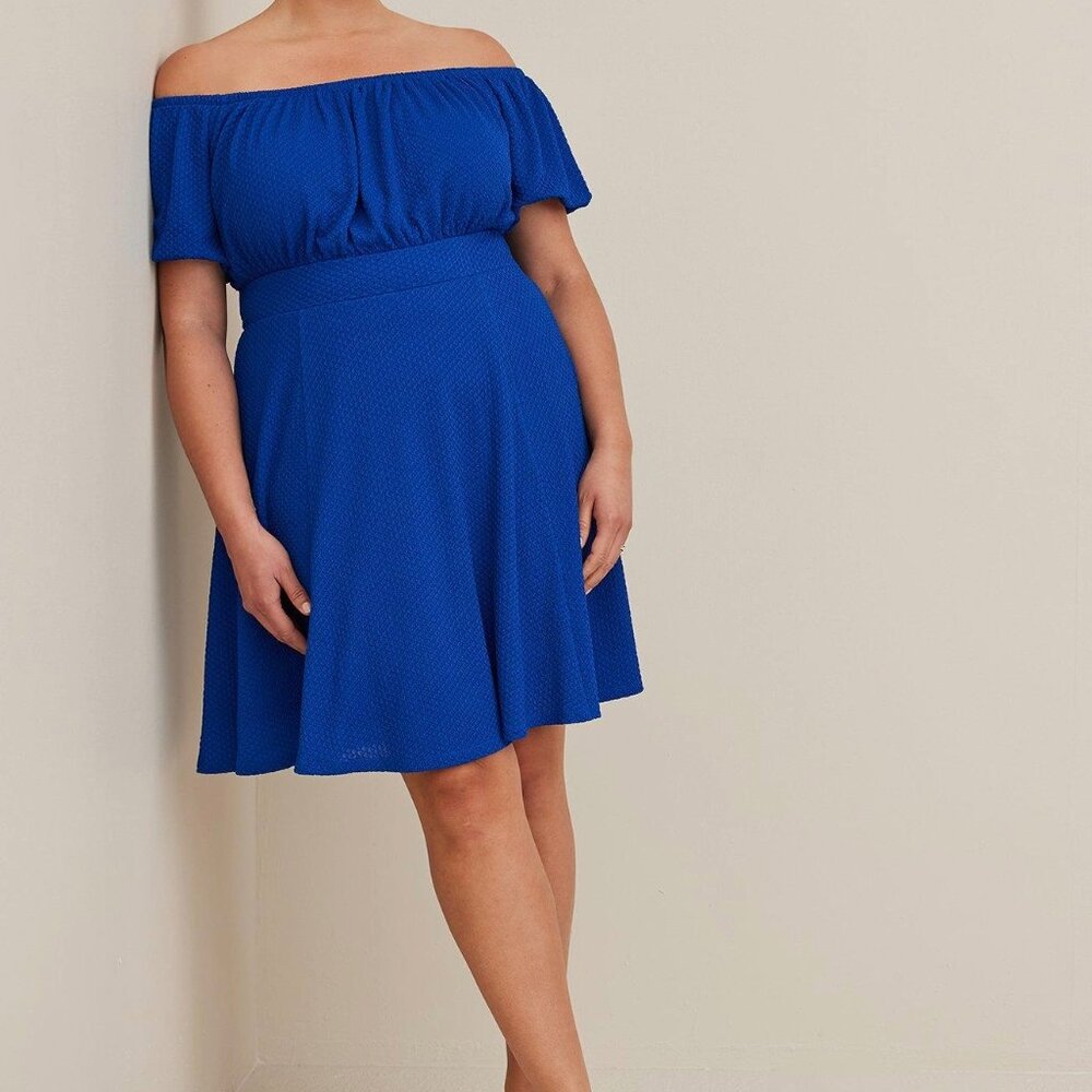 PLUS DRESS - Picture 7 of 8